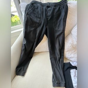 Athleta Farallon Pant size 4